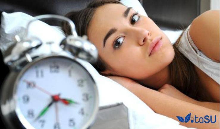 Cách trị mất ngủ dân gian dễ thực hiện và an toàn cho sức khỏe